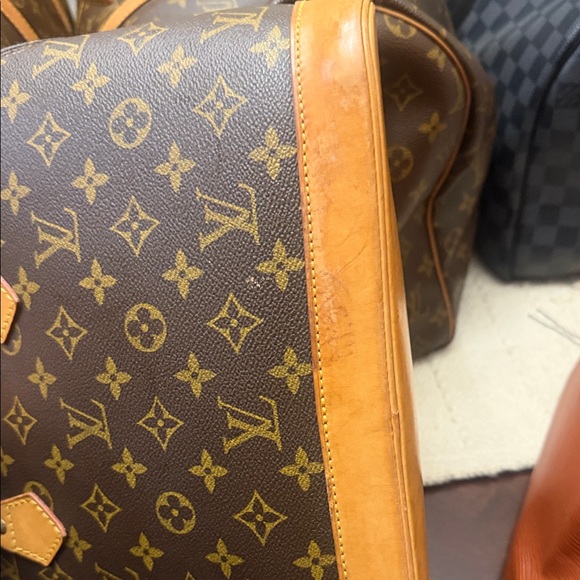 Louis Vuitton Monogram Canvas Men's Bag - Picture 6 of 9